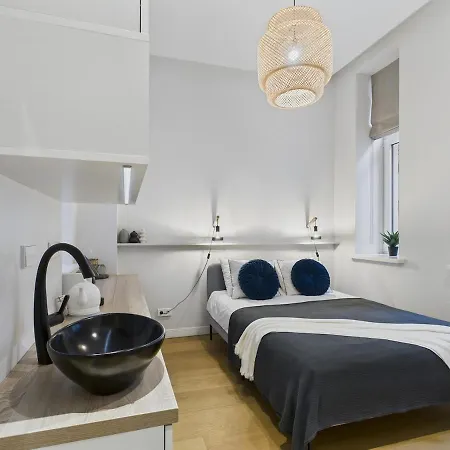 Dzīvoklis Cosy Blue Centre Studio, 5 Min To Old Town